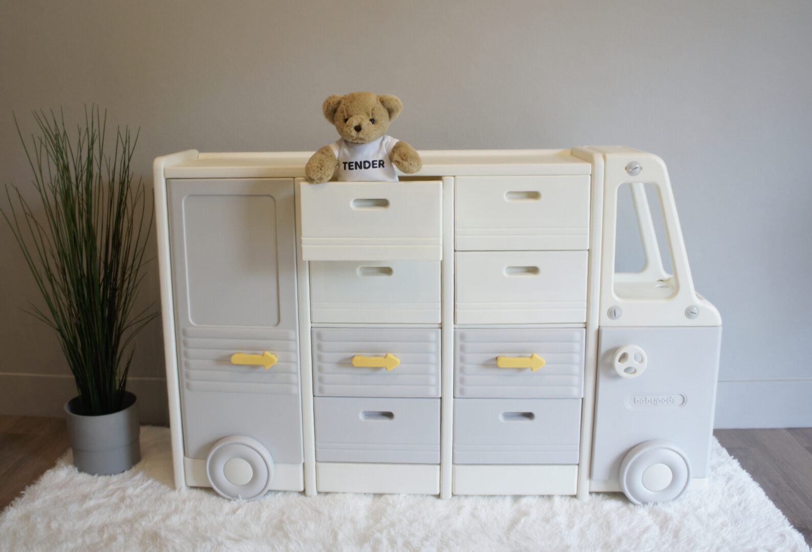 ชั้นวางของเล่นเด็กรูปรถบัส