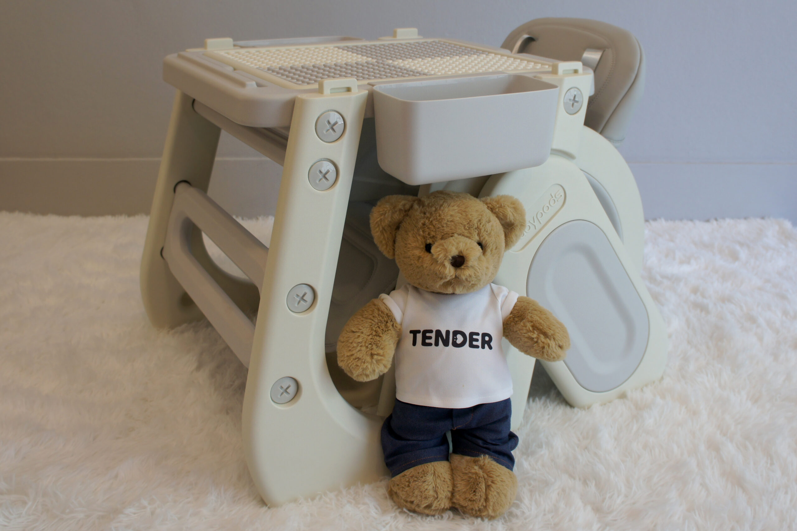 เก้าอี้กินข้าวเด็กแบบเตี้ย