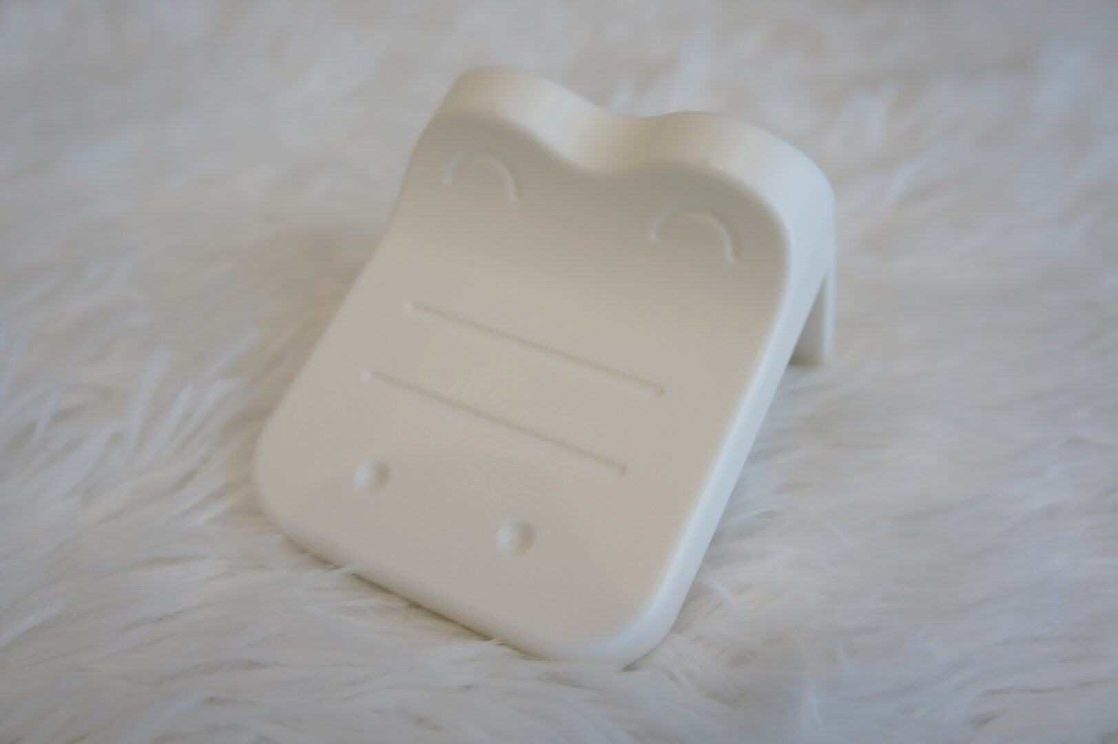 อุปกรณ์สำหรับติดชั้นกับผนัง เสริมความแข็งแรง